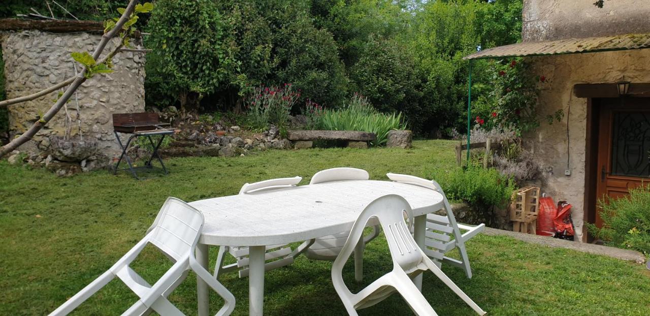 Les Gites Du Hameau Avec Piscine Castelnau-sur-Gupie Eksteriør bilde