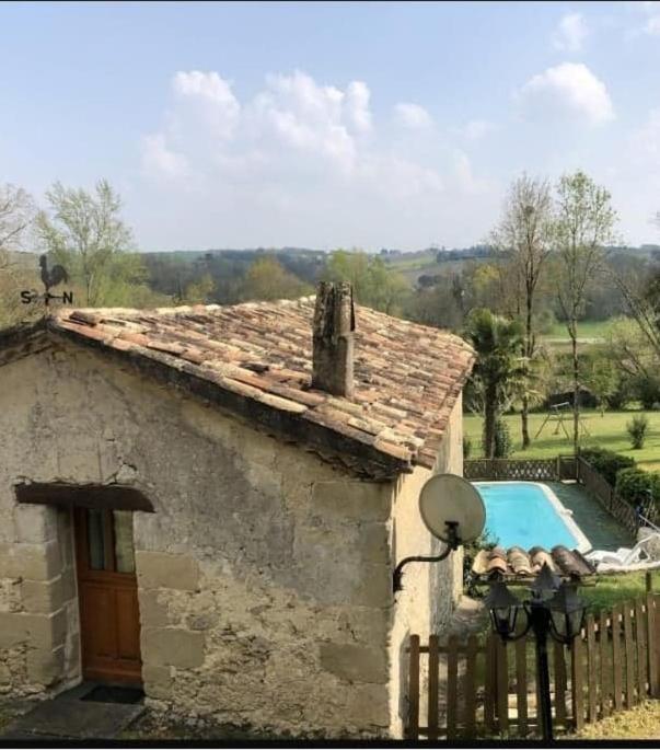 Les Gites Du Hameau Avec Piscine Castelnau-sur-Gupie Eksteriør bilde